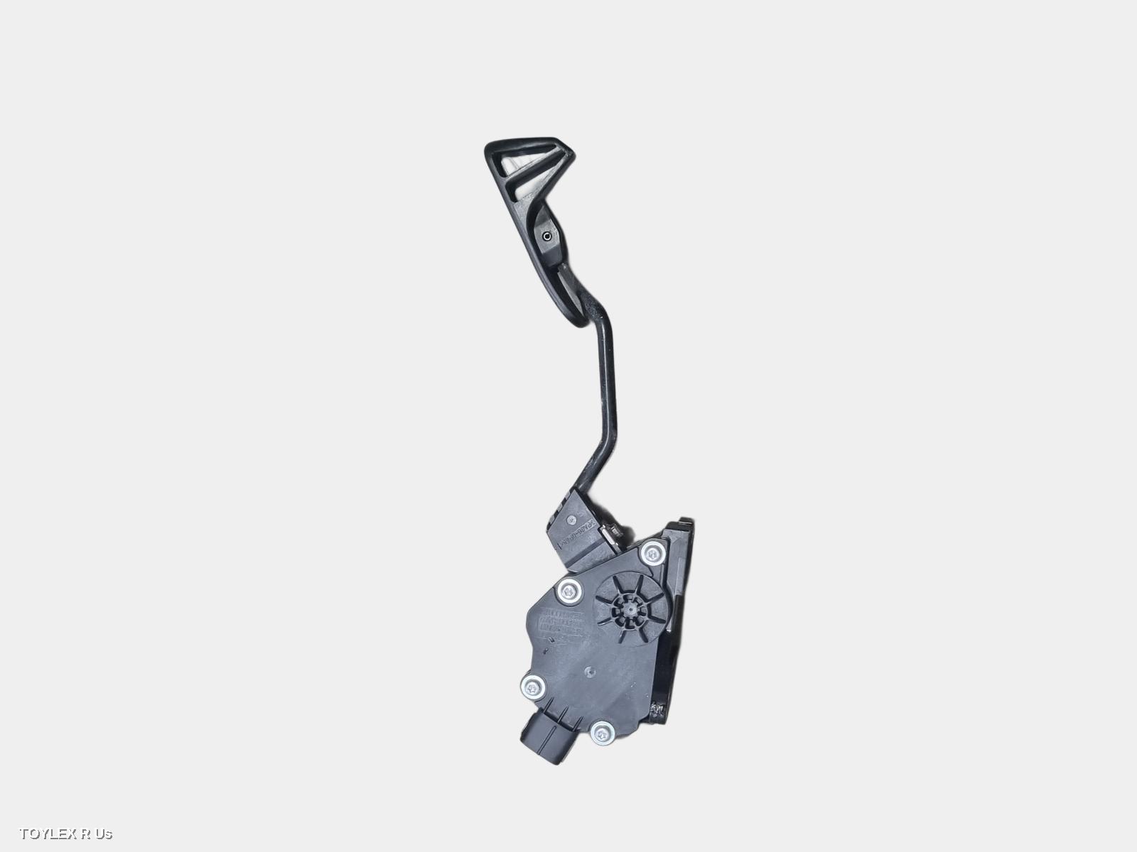 LEXUS CT200H 2012 Pedal Assembly ZWA10