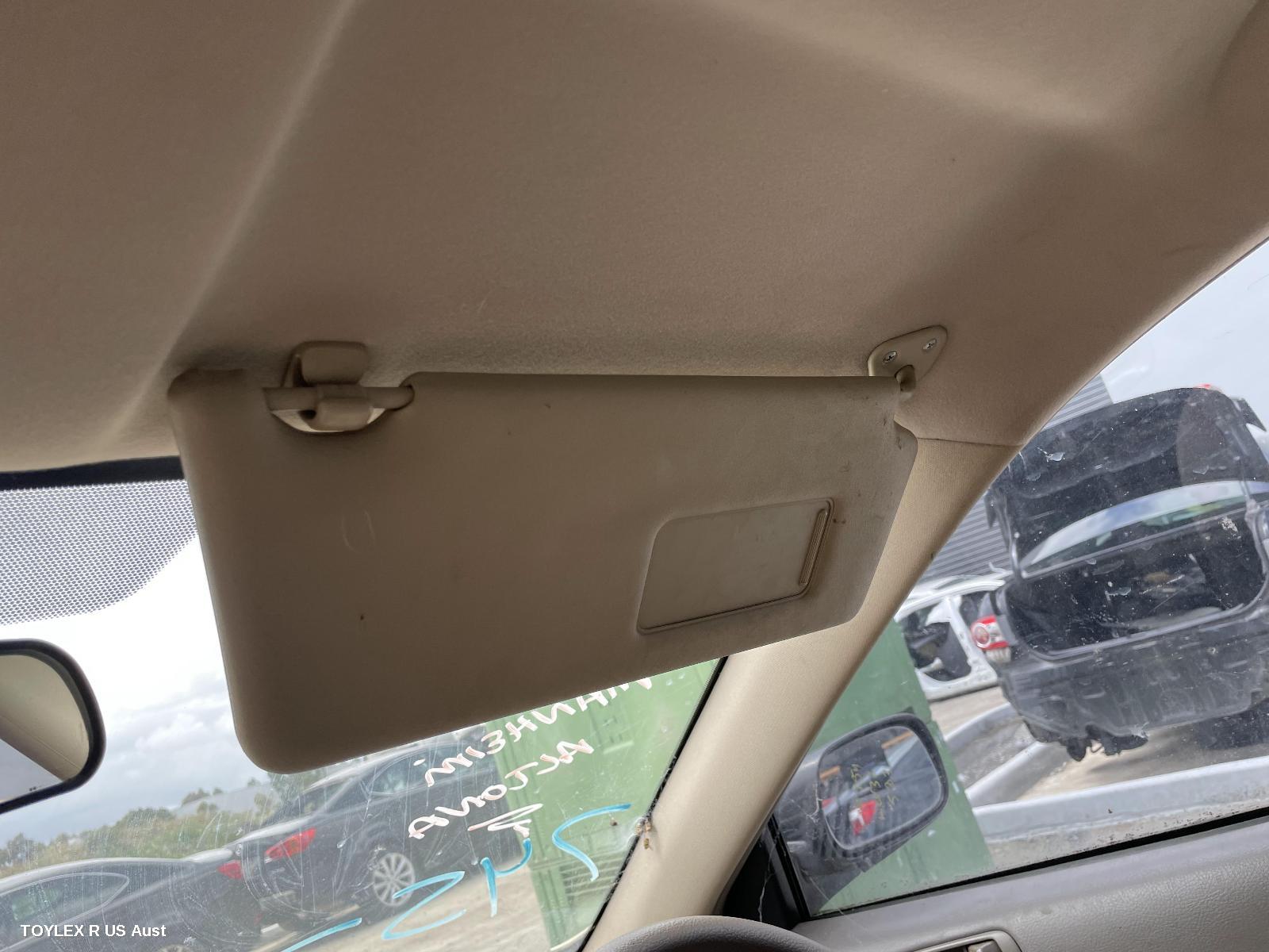 TOYOTA CAMRY 2004 Sunvisor SK36, RH SIDE, STANDARD TYPE