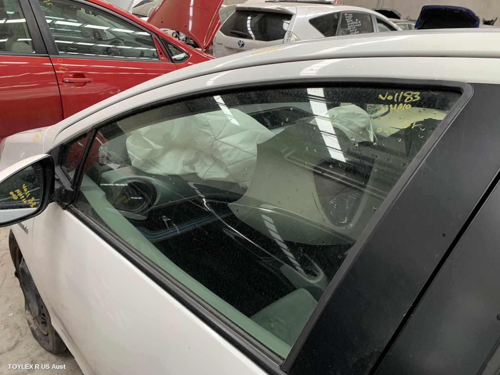 TOYOTA PRIUS 2014 Left Front Door Window NHP10R, PRIUS C