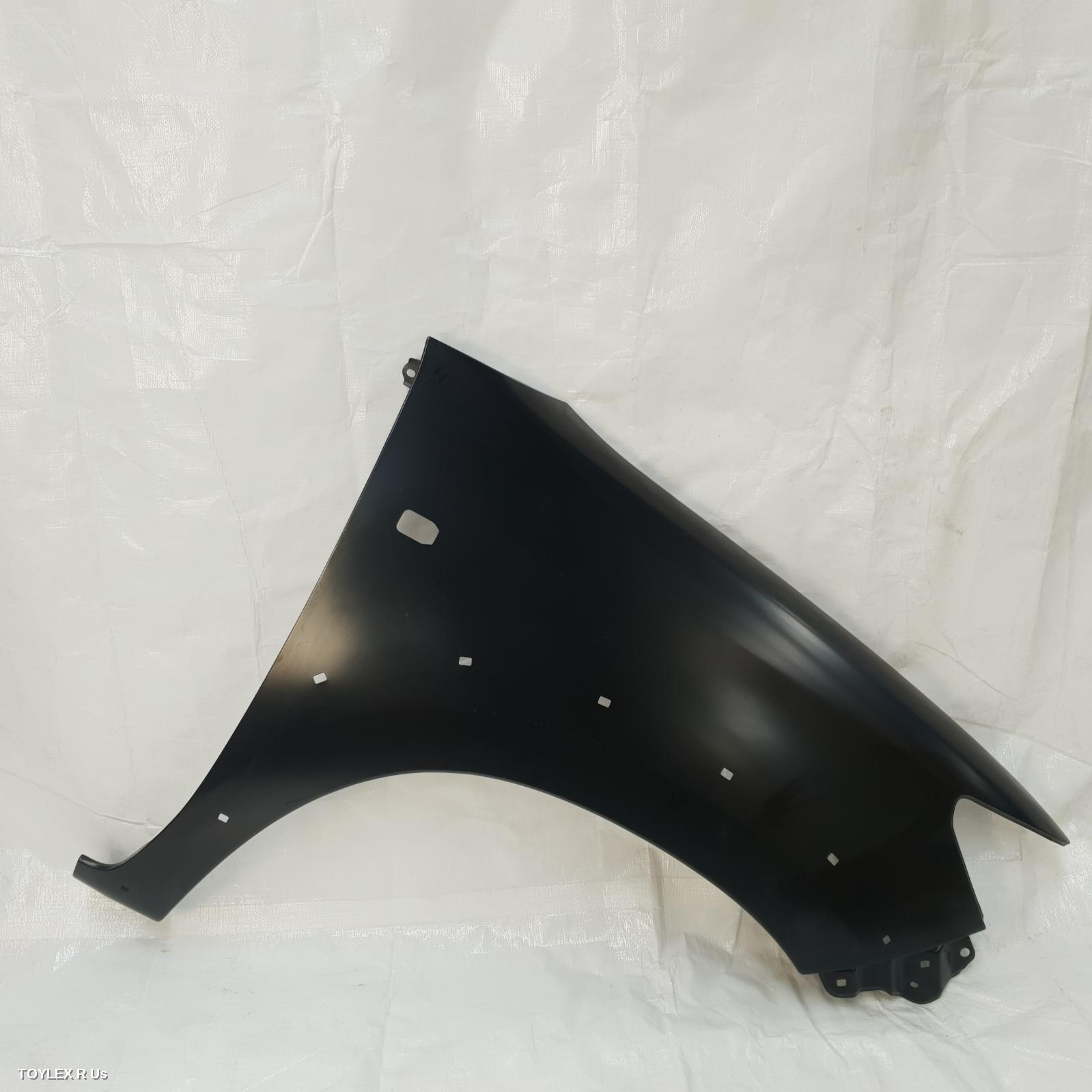 TOYOTA HILUX 2012 Right Guard FLARED, W/ INDICATOR TYPE, SR