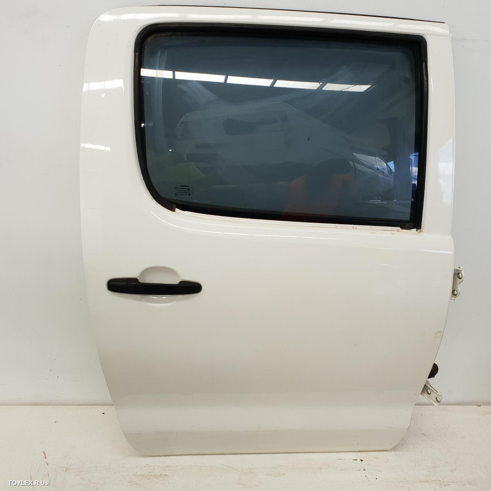 TOYOTA HILUX 2012 Right Rear Door Sliding DUAL CAB