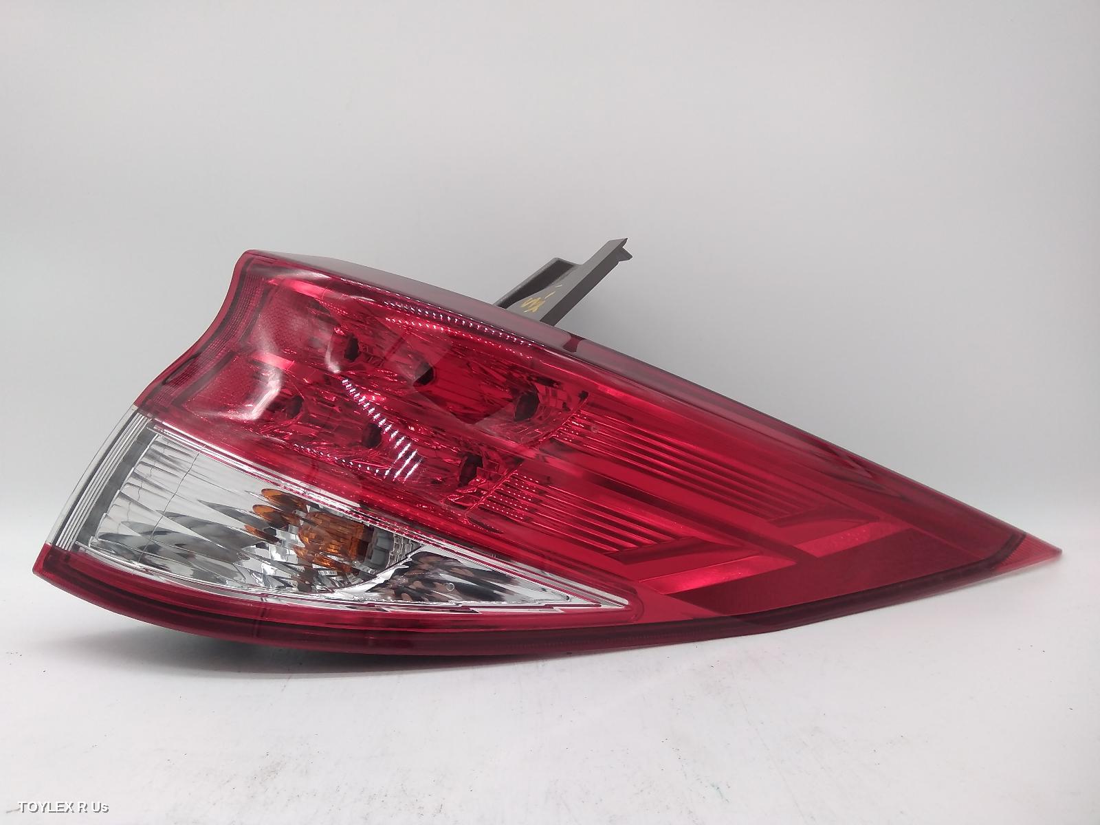 TOYOTA TARAGO 2013 Right Taillight ACR50R