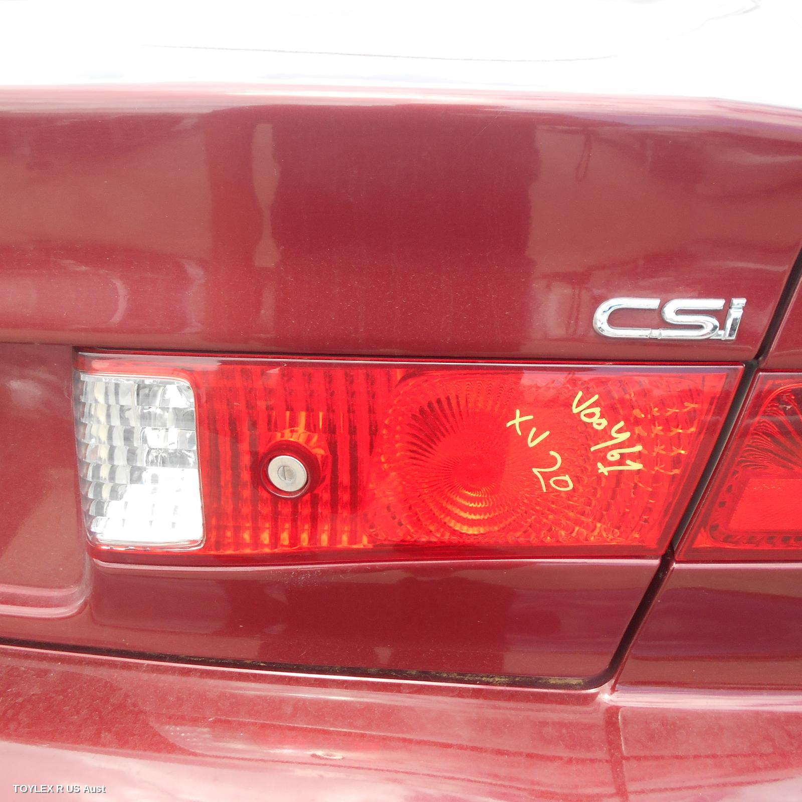 TOYOTA CAMRY 2000 Rear Garnish BOOTLID LAMP, RH SIDE, SK20