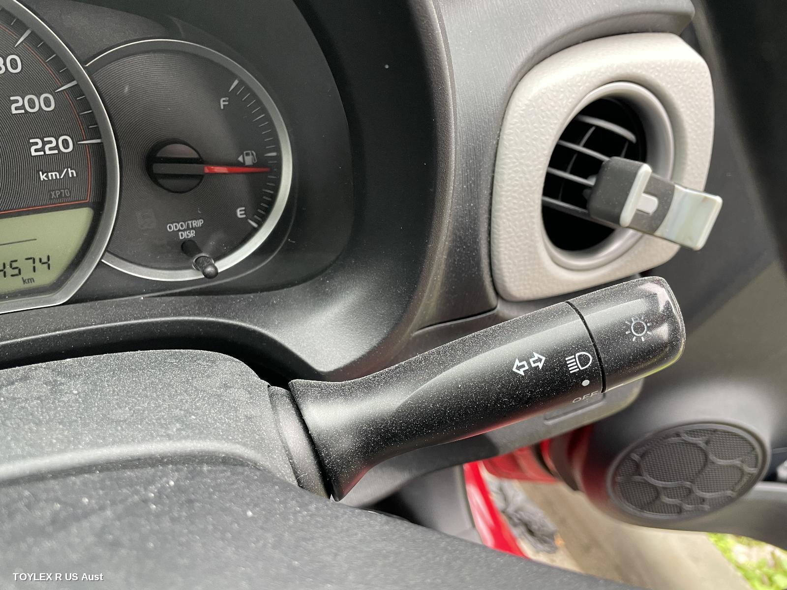 TOYOTA YARIS 2012 Combination Switch FLASHER/HEADLAMP SWITCH, HATCH, NON FOGLAMPS, NCP13#