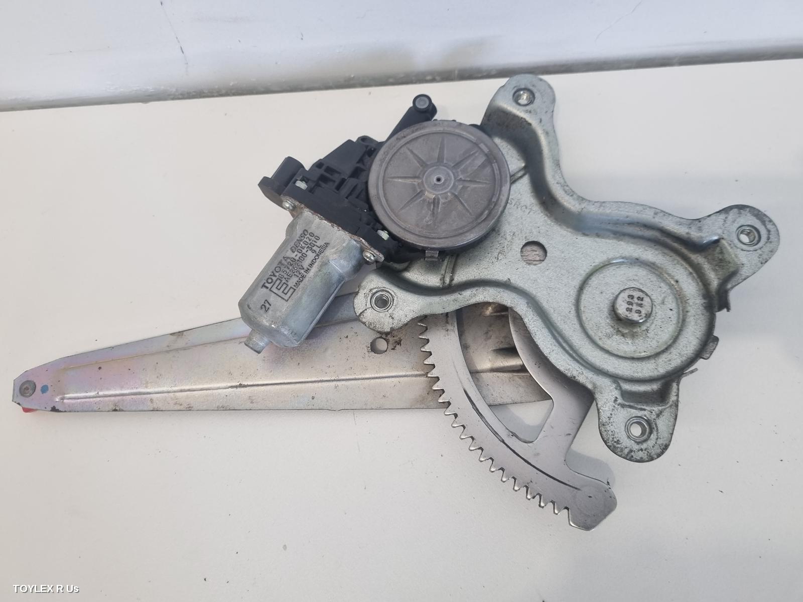 TOYOTA HILUX 2009 Right Rear Wnd Reg/Motor POWER