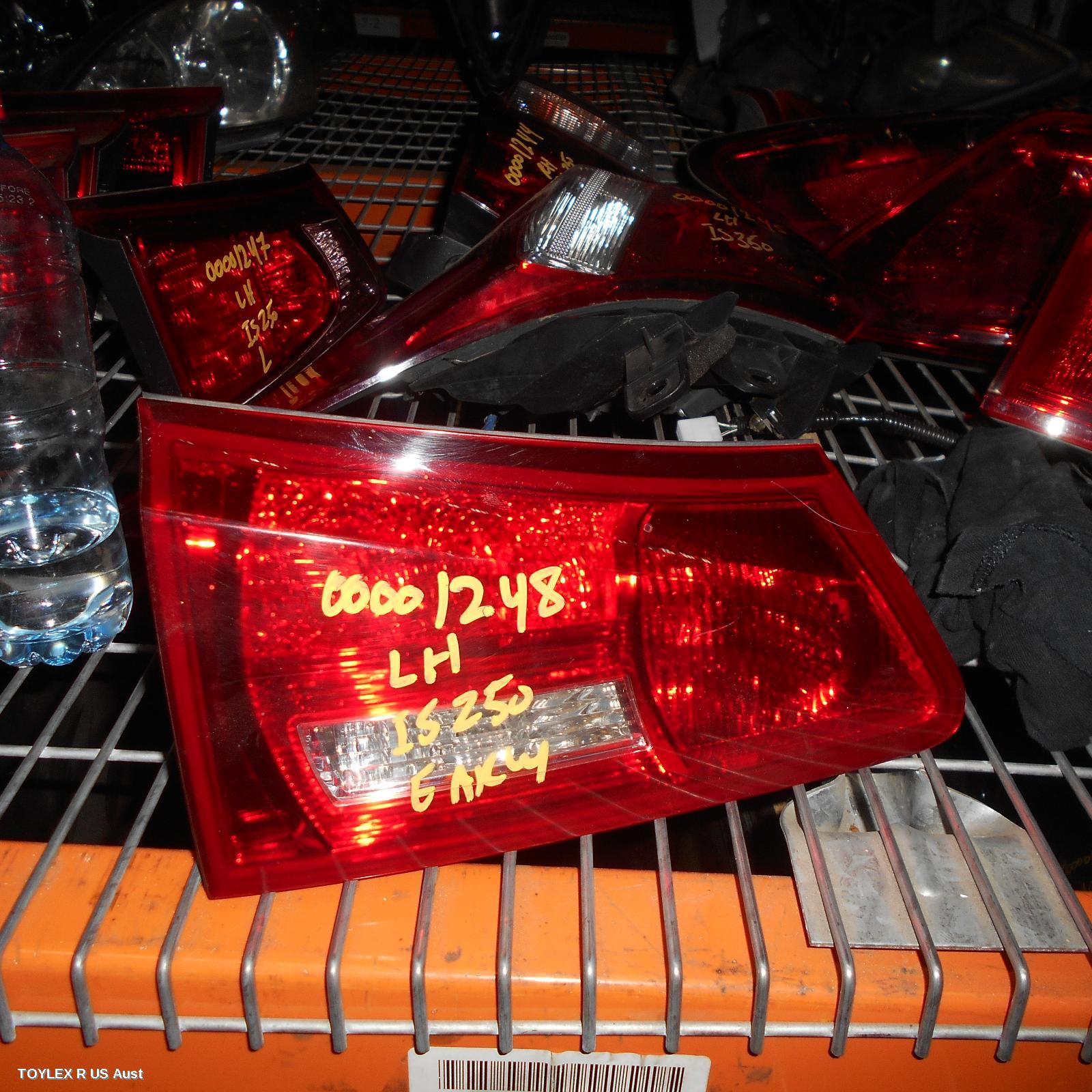 LEXUS IS250/IS250C 2008 Rear Garnish IS250, BOOTLID LAMP (LH SIDE), GSE20R, SEDAN