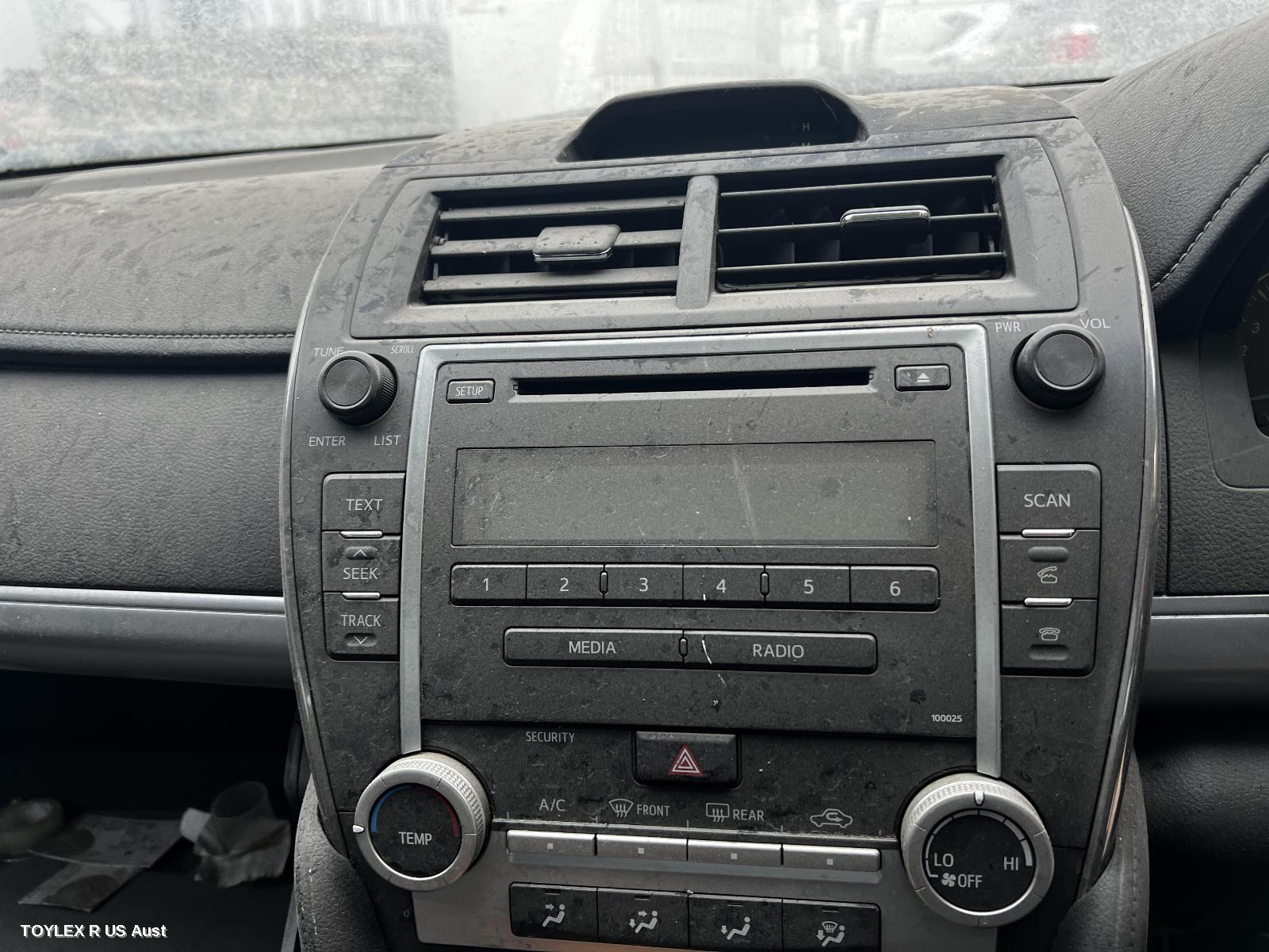 TOYOTA CAMRY 2014 Radio/Cd/Dvd/Sat/Tv SINGLE DISC CD PLAYER (P/N ON FACE 100025), ASV50/AVV50