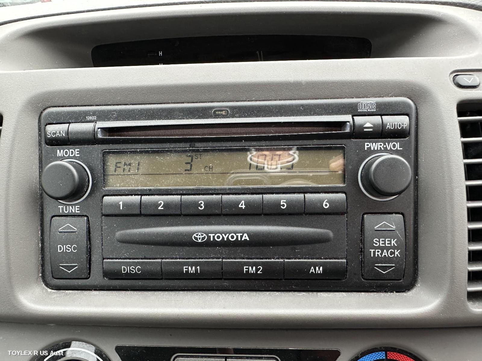 TOYOTA CAMRY 2005 Radio/Cd/Dvd/Sat/Tv SINGLE DISC CD PLAYER (P/N ON FACE 12802), SK36