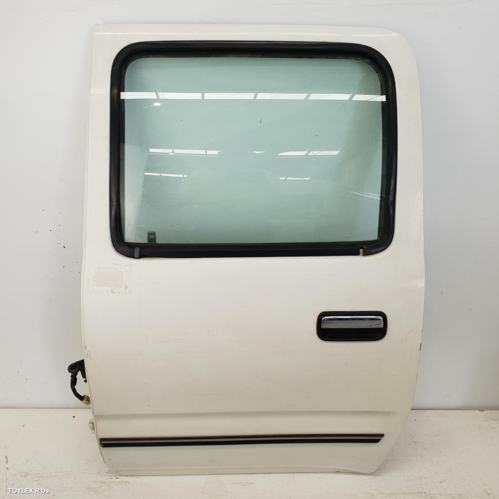 TOYOTA HILUX 1998 Left Rear Door/Sliding DUAL CAB