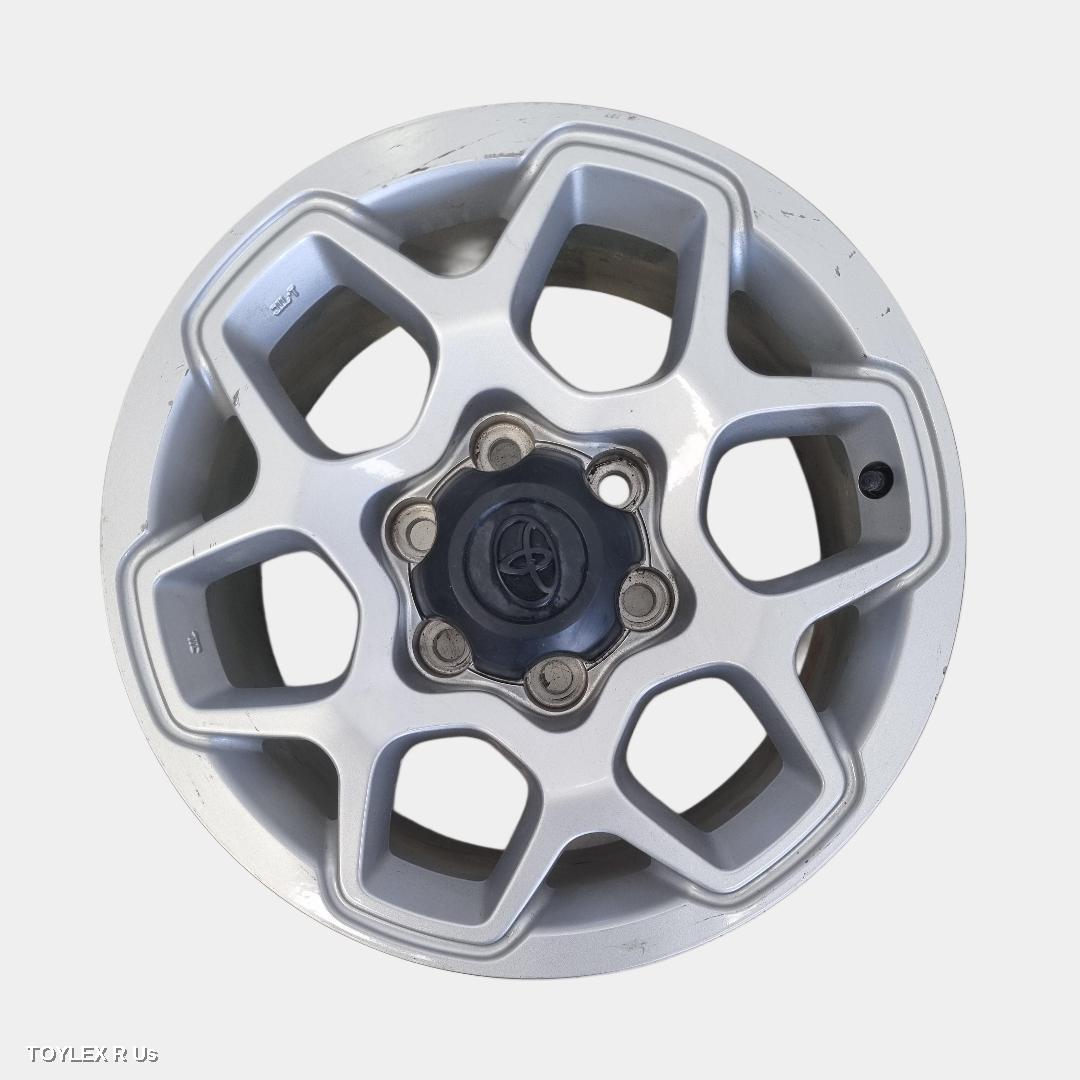 TOYOTA HILUX 2024 Wheel Mag FACTORY, 17X7.5IN, 6 U SPOKE, BI-COLOUR