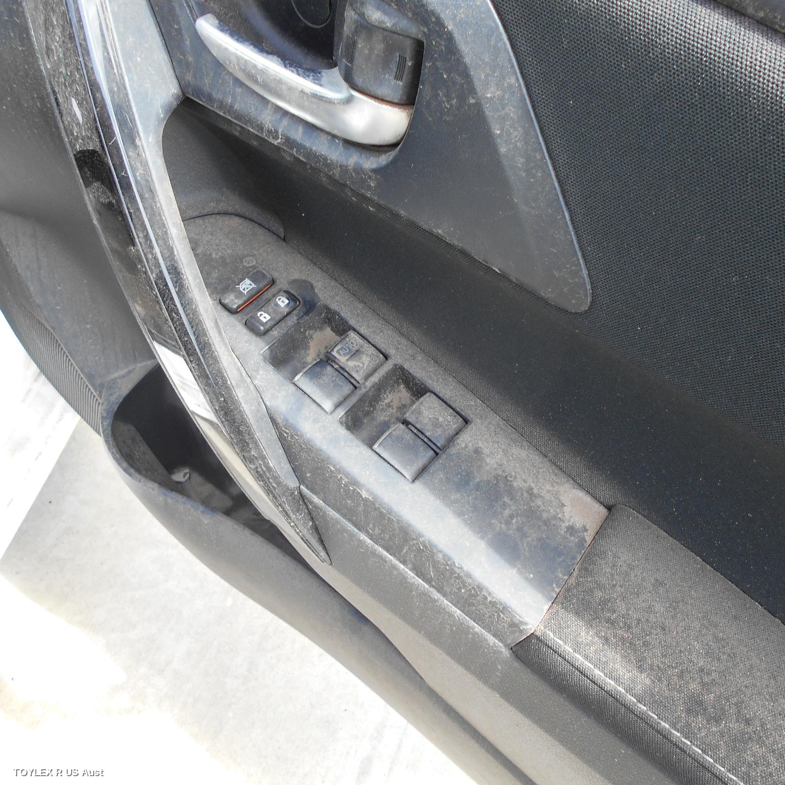 TOYOTA COROLLA 2015 Pwr Dr Wind Switch RH FRONT (MASTER SWITCH), ZRE182R, HATCH, STANDARD