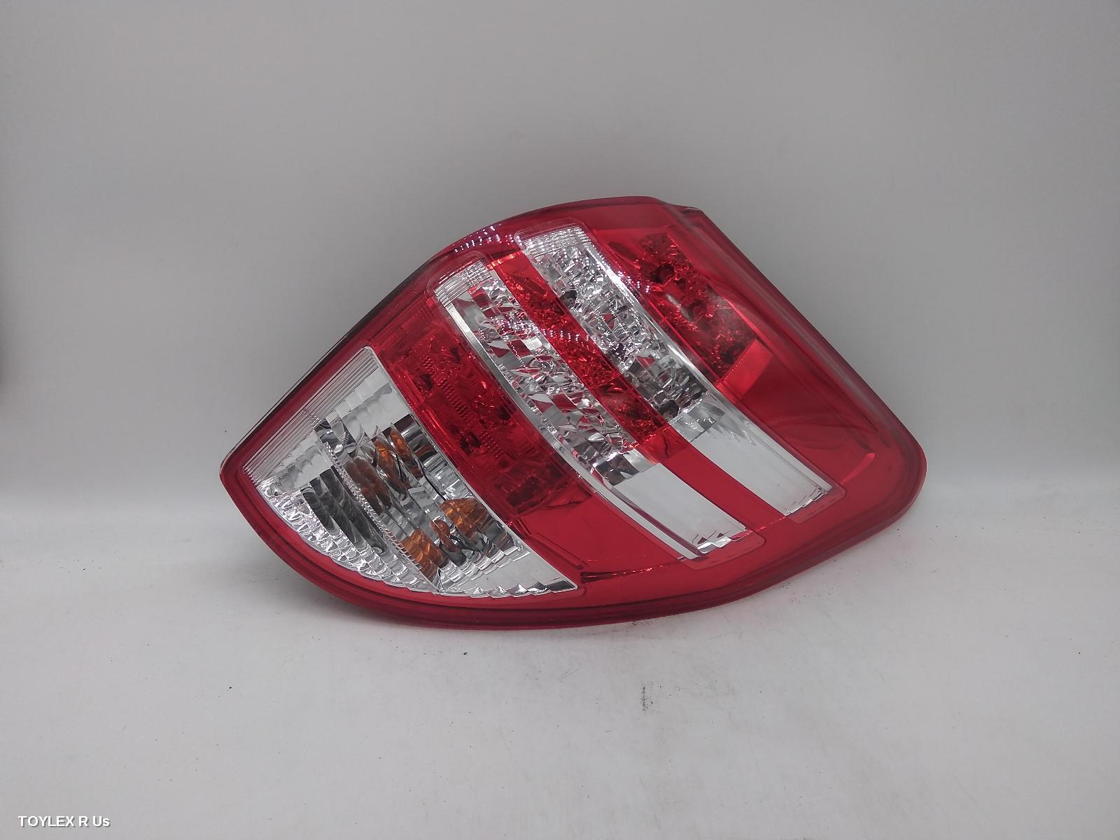 TOYOTA RAV4 2010 Right Taillight ACA33