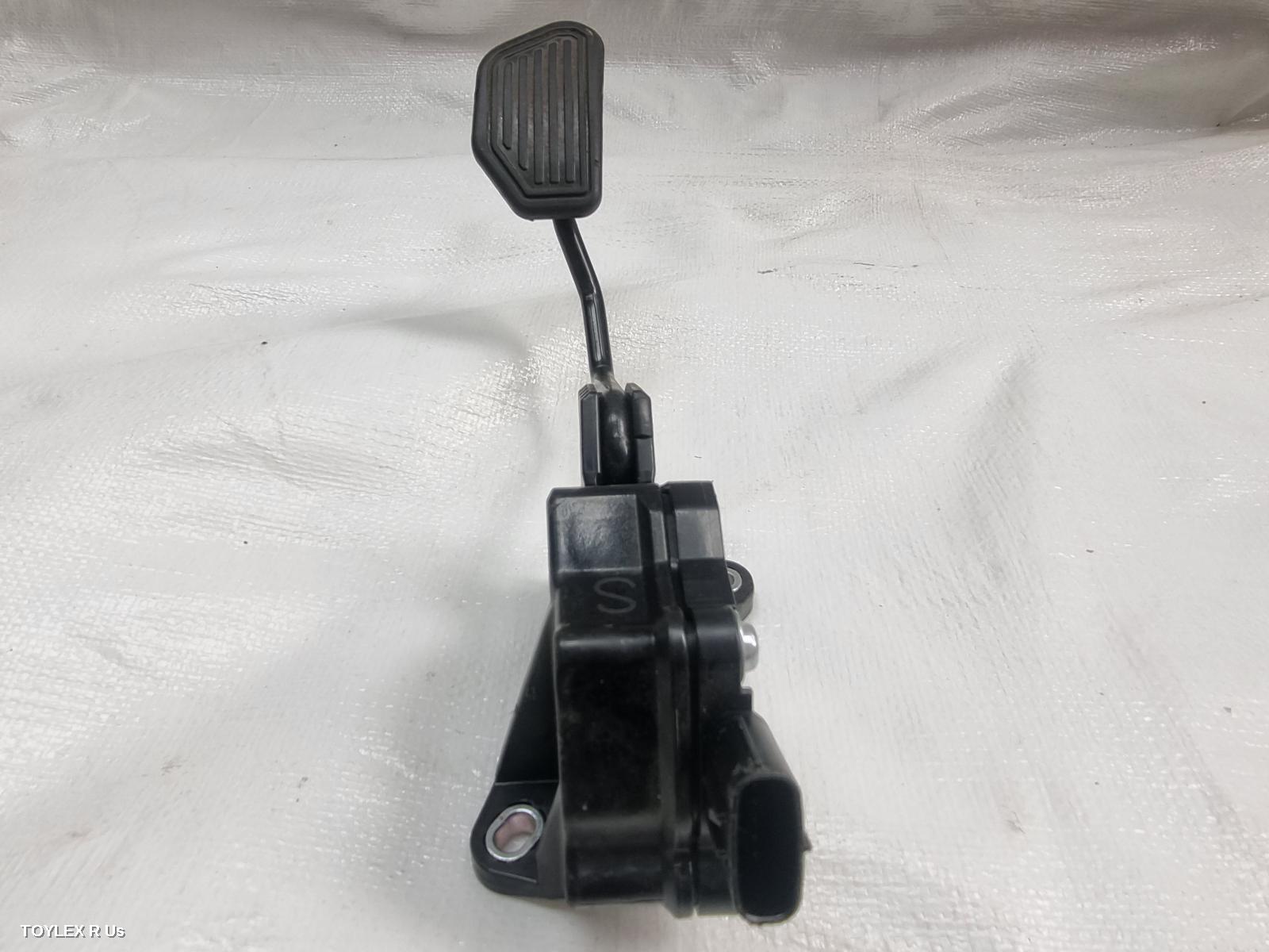 TOYOTA RAV4 2015 Pedal Assembly XA40