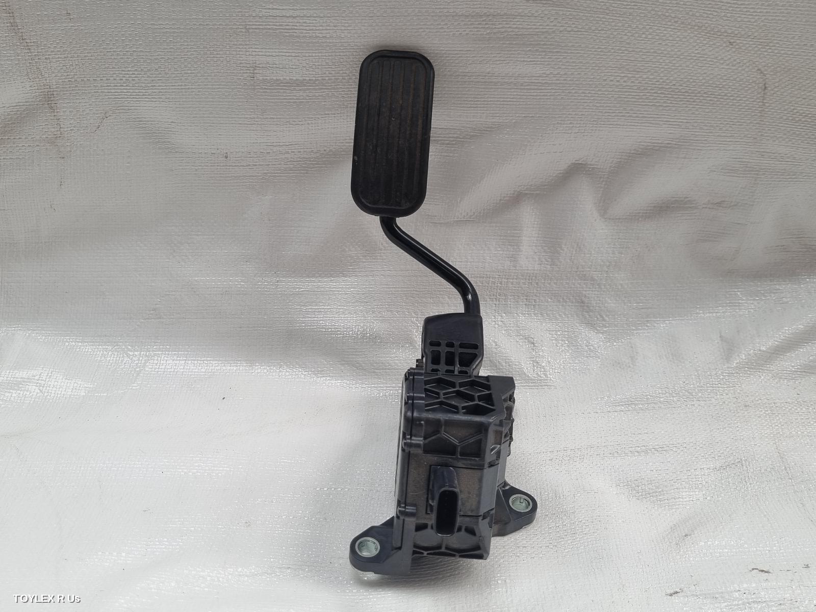 TOYOTA C-HR 2016 Pedal Assembly GEN 1