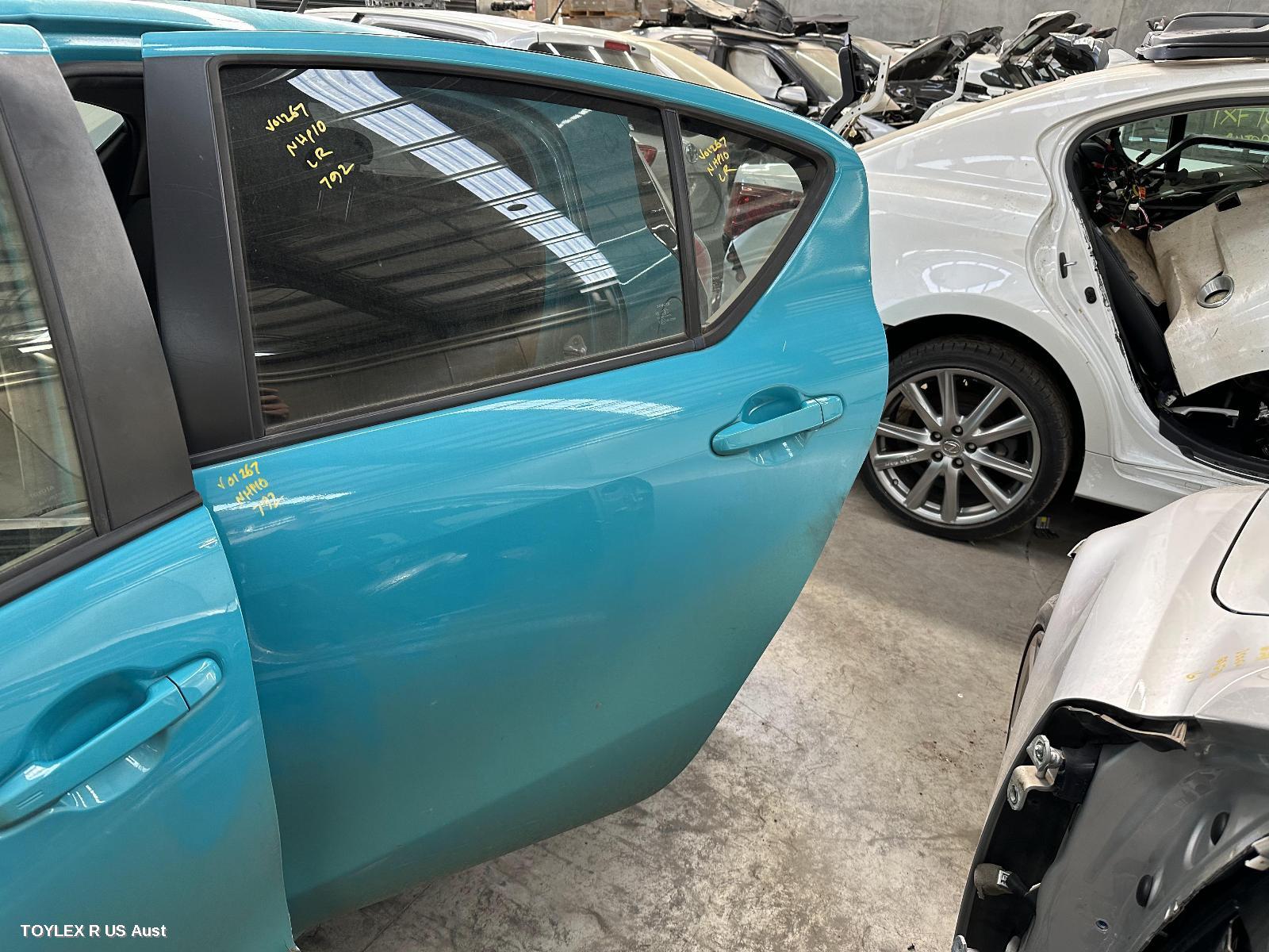 TOYOTA PRIUS 2018 Left Rear Door/Sliding NHP10R, PRIUS C