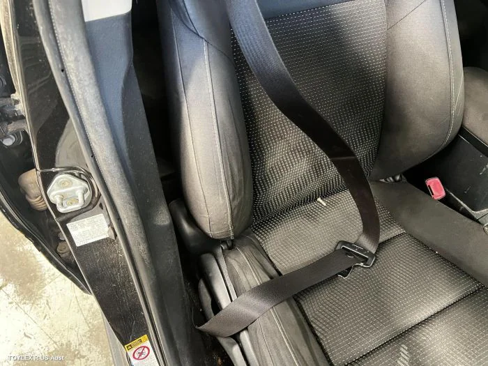 Toyota corolla seat belt cheap